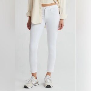 AG Abbey Ankle White Crop Petite Mid-Rise Super Skinny Ankle Jeans Size 26P